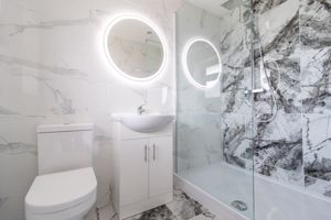 En-Suite- click for photo gallery